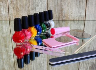 Czy trzymanie nóg w górze jest zdrowe? Czy trzymanie nóg w górze jest zdrowe?