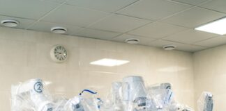 Roboty sprzątające do użytku domowego i biurowego